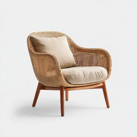 Poltrona lounge in rattan naturale con cuscini beige struttura in legno massello 75 x 78 x 85 cm sagomata